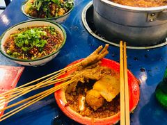 -马路边边麻辣烫联盟路店