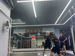 -臻元搏击格斗泰拳拳馆(港隆店)