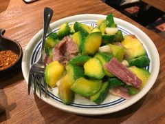 -云海肴·汽锅鸡·云南菜(天山百盛优客店)