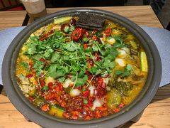 和二酸汤鱼锅-和府捞面(北美新天地店)