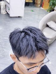 -藤野造型烫染·漂发