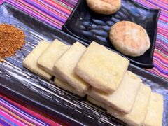 石屏豆腐-香巴拉云南餐厅(华莱坞店)