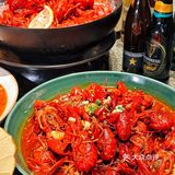 喝酒嗦虾看球赛⚽这才是人生啊