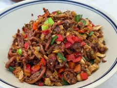 白辣椒炒鸡胗-新新湘菜馆(新中街二条店)