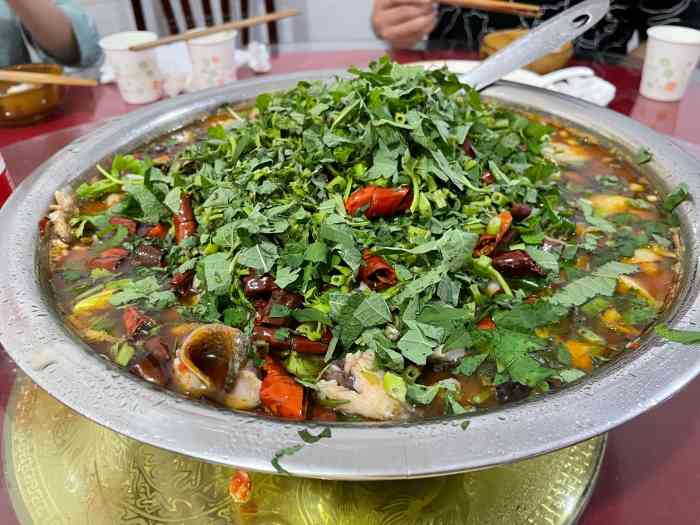 瓦屋山胡林豆花鱼饭店-"口味:很一般很一般很一般,重要的事情说三.