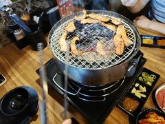 -山居屋炭火烧肉(厚街万达店)