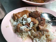 -Kha Mu Charoensang(Silom)