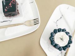 -UNI UNI(环亚凯瑟琳店)