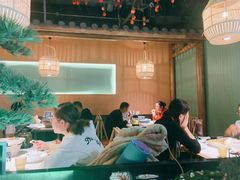 大堂-筱爷叔·上海传统手工菜(玉树路店)