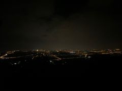 -鬼笑石后山停车场