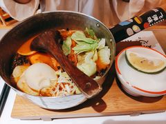 冬阴功大虾线食-火山屋台(新街口创始店)