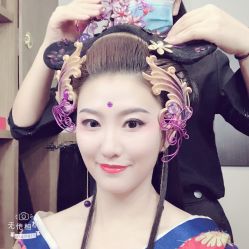 -盘子女人坊生日照·摄影馆(华强店)