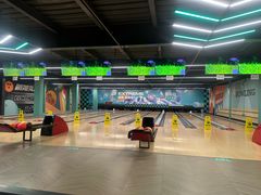 -极限PLAY运动娱乐新世界·团建派对表演休闲馆·室内高空游乐园
