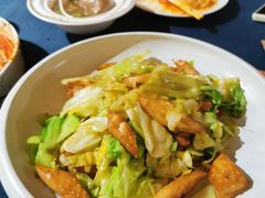 包包菜炒馕-伊带伊路新疆美食府(呼家楼店)