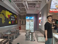 -DQ·蛋糕·冰淇淋(荟聚中心店)