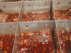 -周小明火锅(黑金冠社区店)