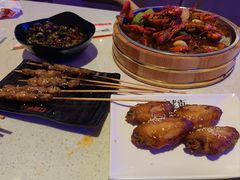 -红盔侠小龙虾(海宁银泰店)