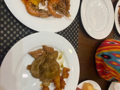 -山明水秀大饭店