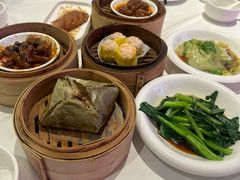 -万龙洲海鲜(大兴绿地缤纷城店)