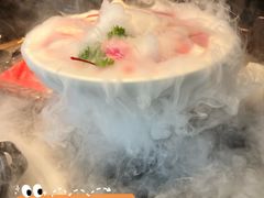 -大匠工房古船木艺术餐厅·猪肚鸡专门店(长白仙岛店)