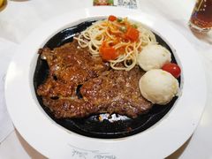 -豪客来牛排(中央花苑店)