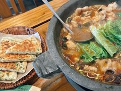 -都江堰石锅鱼