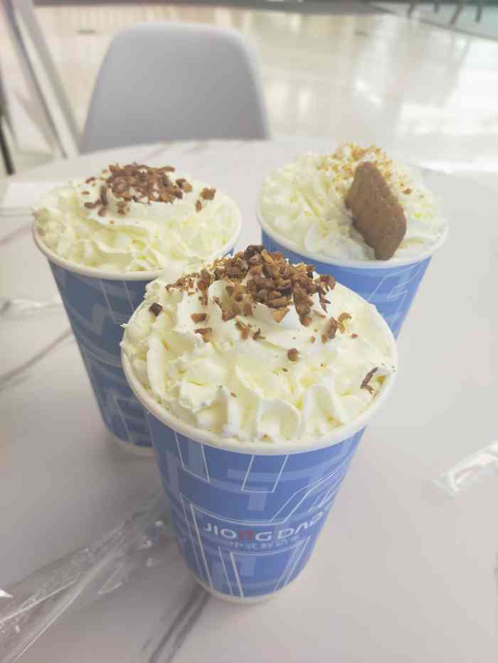 jiongdad 中式鲜奶茶(荣灿店)-"【emi探店】 #jiongdad 中式.