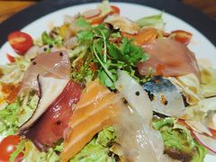 -晶吉·居酒屋·烧鸟·海胆(民主广场店)