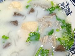 -鸭小妹鸭血粉丝(老门东店)