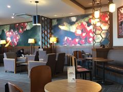 大堂-星巴克(无锡百联奥特莱斯店)