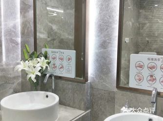 两款卡。996女性体检套餐、2030心脑专属体检套餐