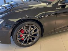 -上海保利玛莎拉蒂和阿尔法罗密欧(华翔路店)