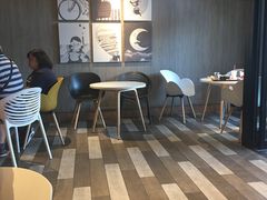 -肯德基(中纬店)