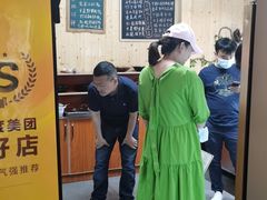 -李东农庄(中南百草园地标店)
