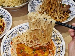 -李与白包子铺(桐梓林店)