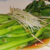 这里面是圆圆的葱段 小辣不算甜还蛮好吃
