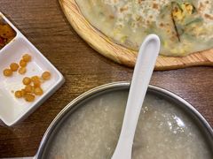 西葫芦鸡蛋饼-甲乙饼·北京手工肉饼(西直门凯德茂店)