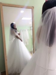 -纪梵希婚纱摄影(青岛店)