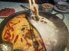 -鸿姐老火锅(疁城新天地店)