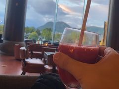 -时光吧·大堂吧·丽江和府洲际度假酒店
