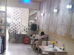 -荷花亭·湖北融合菜(中商广场店)