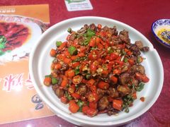 小米椒仔兔-易老妈蹄花.特色川菜(人民公园总店)