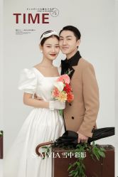 -雪中彩影婚纱摄影·微光艺术中心