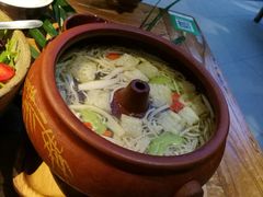 -雀舞云南菜(乐客城店)