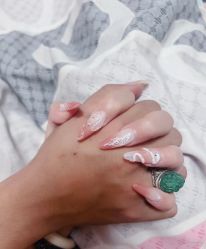 -尤米一站式美甲美睫