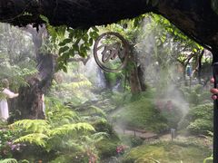 -Chom Cafe and Restaurant