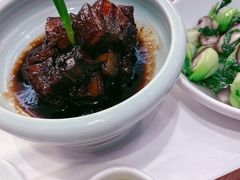 外婆红烧肉-聚鑫阁江浙菜·非遗传承技艺(闵行交大店)