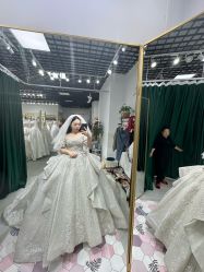-NaNa婚纱礼服馆