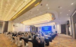 -成都世外桃源酒店-宴会厅·草坪婚礼·会议活动