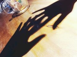 -鳌首刺青纹身 穿孔饰品店